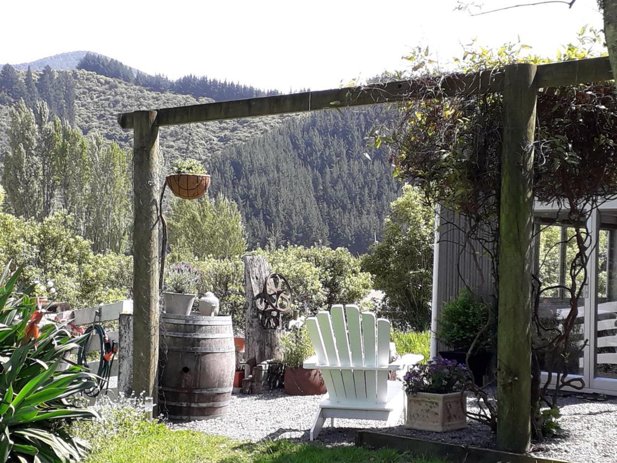 Marlborough B & B Tuamarina Extérieur photo